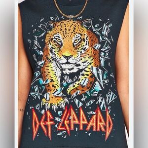 Daydreamer Def Leppard Leopard Graphic Tee Muscle Tank